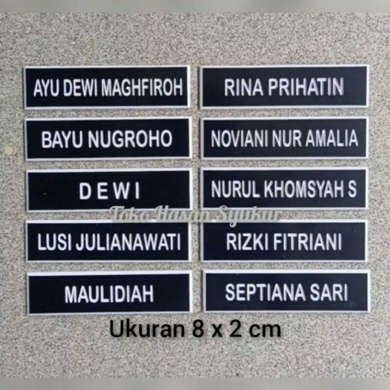 

papan nama/tanda pengenal