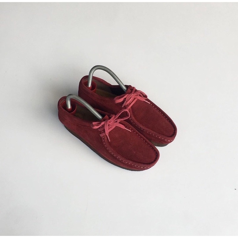 Rekber Clarks Wallabee / Maroon Suede ( Size : 5 D )