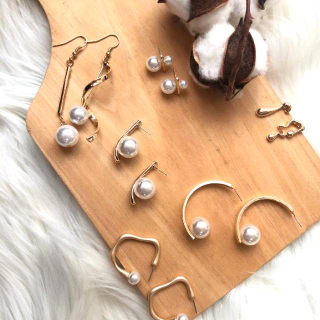 Anting gold mutiara