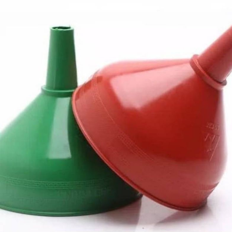 CORONG AIR PLASTIK 15 Cm Bahan Kilap