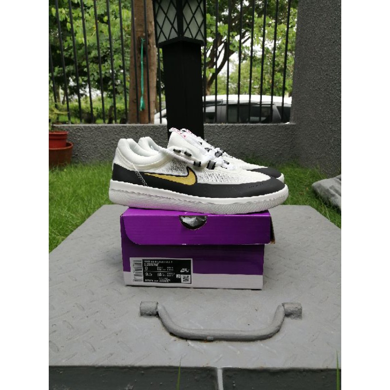 promo sepatu Nike sb nyjah free 2.0 white black obsidian