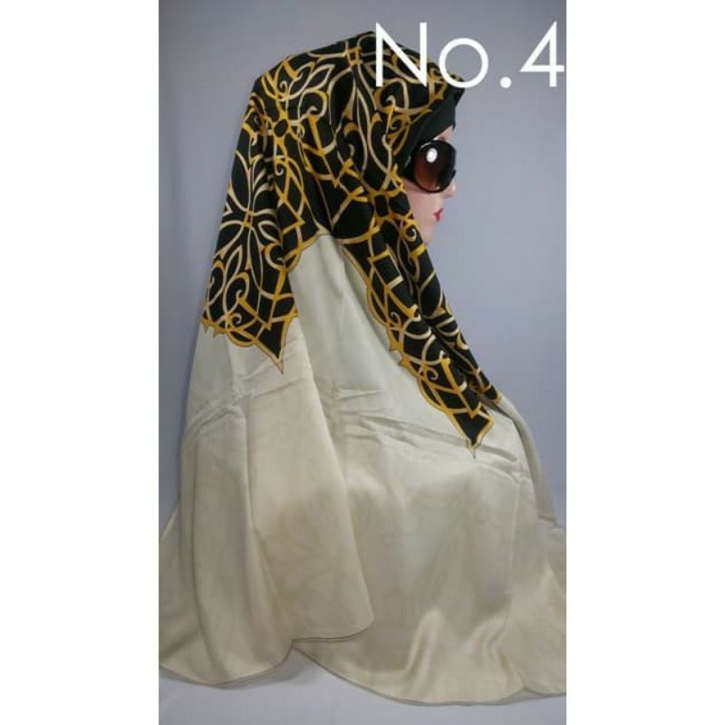 Hijab / segi empat / kerudung / hijab turki / kerudung turki / segi empat turki / hijab arab