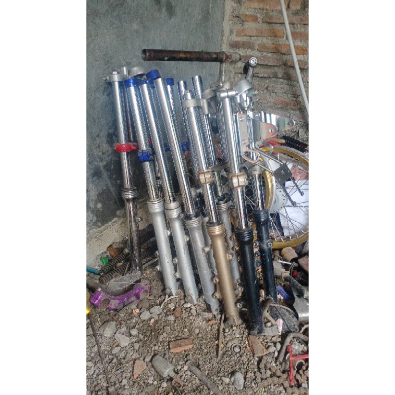 shok depan Ninja R RR Pnp CB GL shok Victor Serpico As bottom ninja