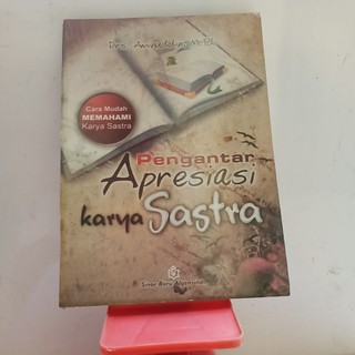 Pengantar Apresiasi Karya Sastra Shopee Indonesia