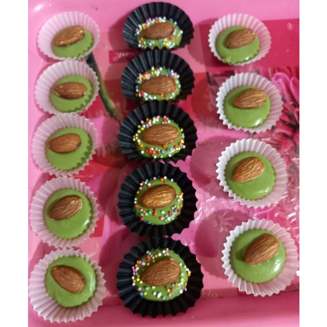 

kue lebaran/Lituhayu cookies/coklat almond 250g/greentea almond