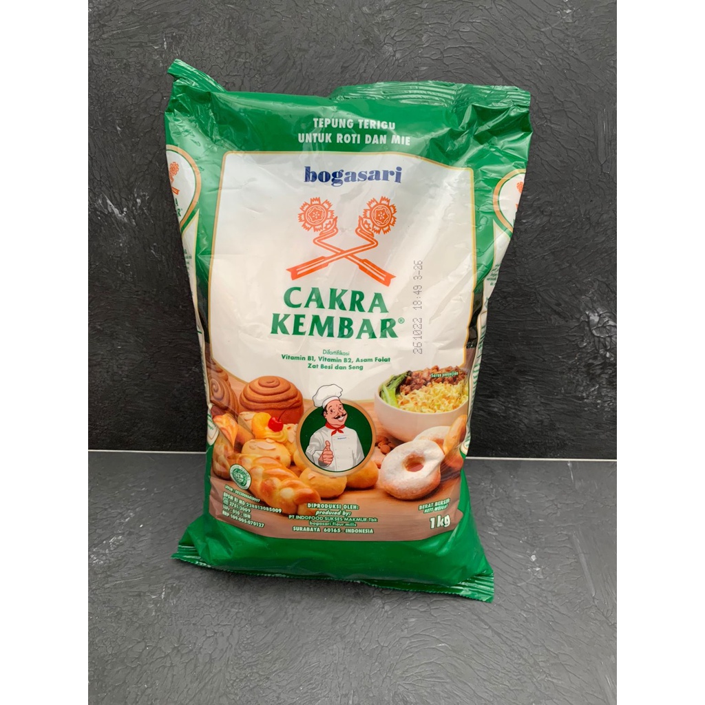 

Bogasari Tepung Cakra Kembar Premium 1 Kg