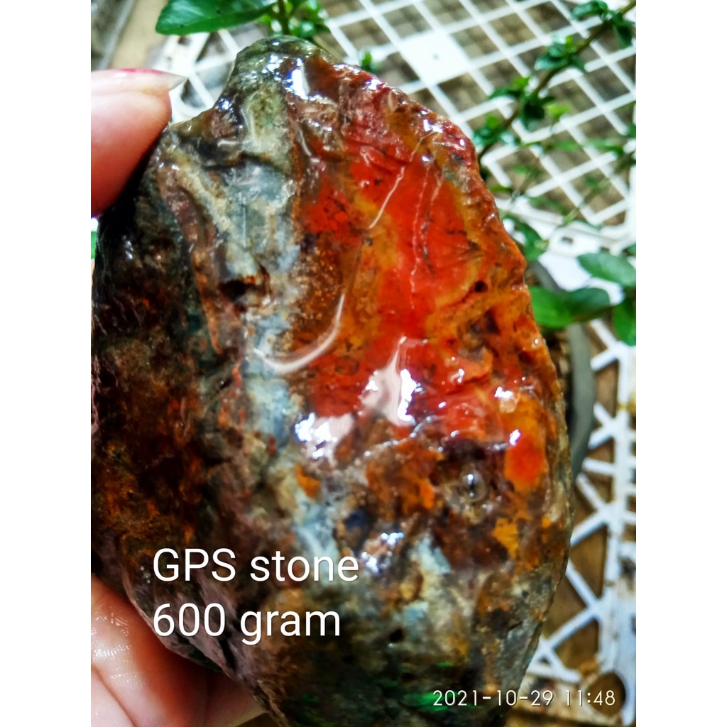 Bongkahan / Rough Bahan Batu akik PANCAWARNA SEMI KRISTAL SUPER  / Batu PANCAWARNA SEMI KRISTAL Klaw