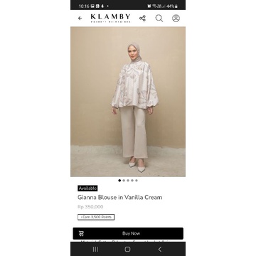 Gianna Blouse Wearing Klamby