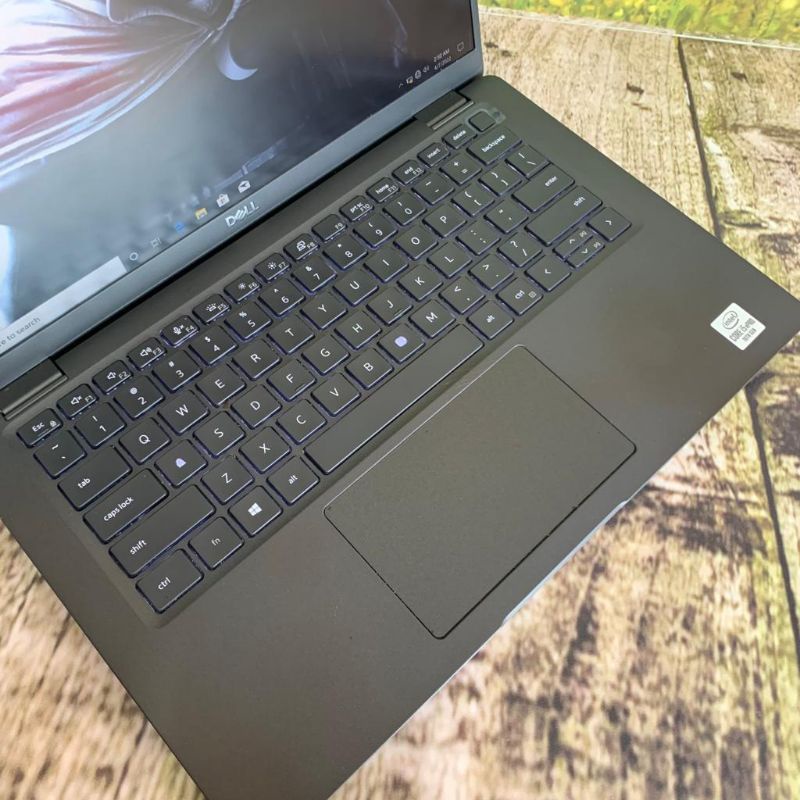 Laptop Mulus Dell Latitude 7410 Core i5 Gen 10 RAM 16GB SSD 256GB Layar FHD IPS Mulus