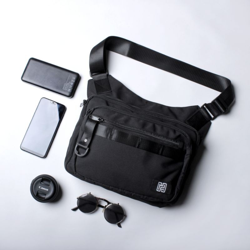 HARLOTH - Sigma Series Slingbag / Tas Selempang Waterproof - Black