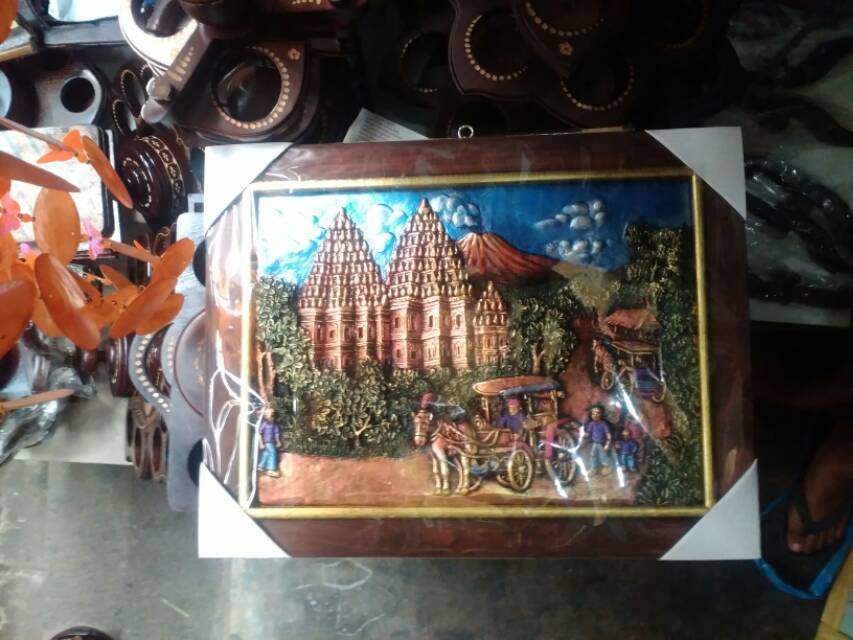 TERMURAH! TERLARIS! Lukisan Timbul 3D Relief Gambar Andong Kereta Kuda Background Candi Prambanan