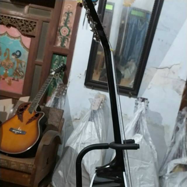 Gitar akustik jumbo tanem besi warna Hitam bonus Tas