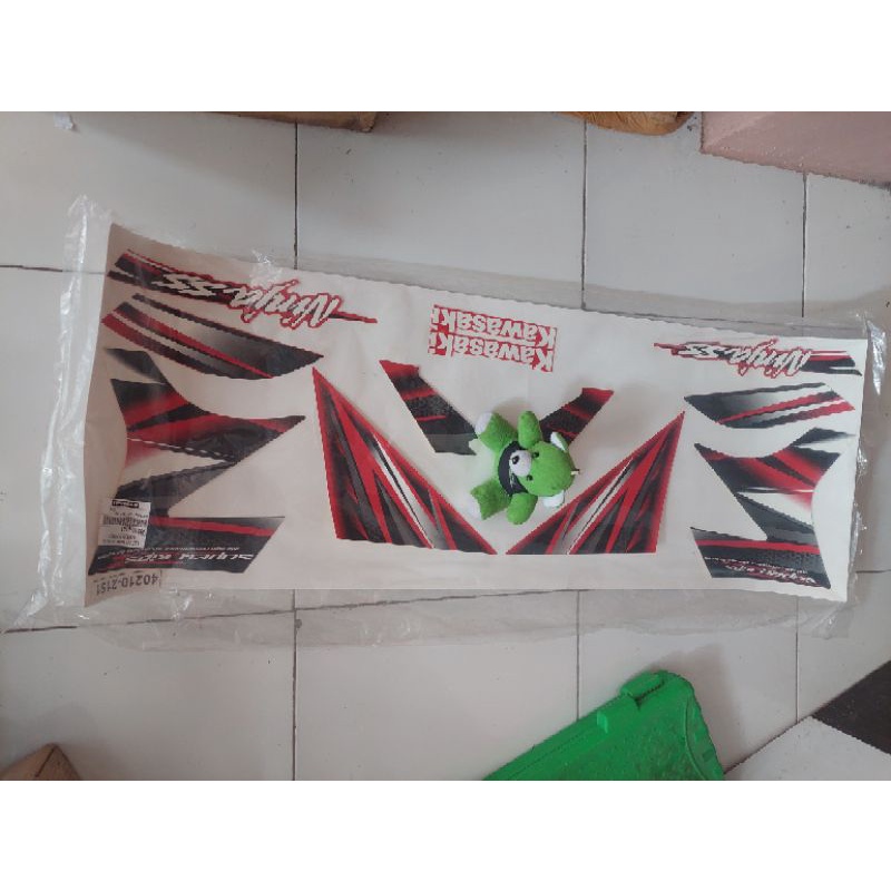 striping ninja ss merah 2013