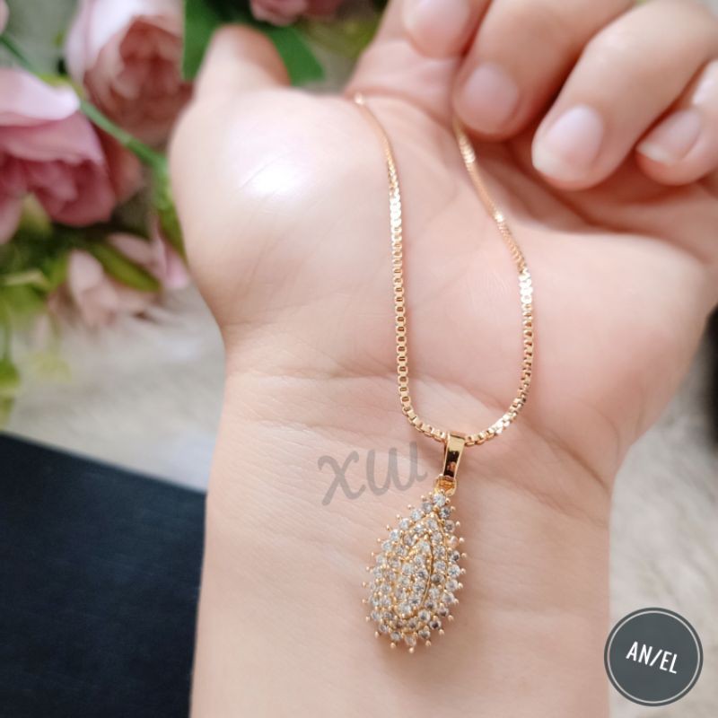 Kalung Oval Fashion Wanita XW15032101