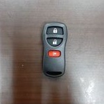 Casing remot kunci mobil Grand Livina