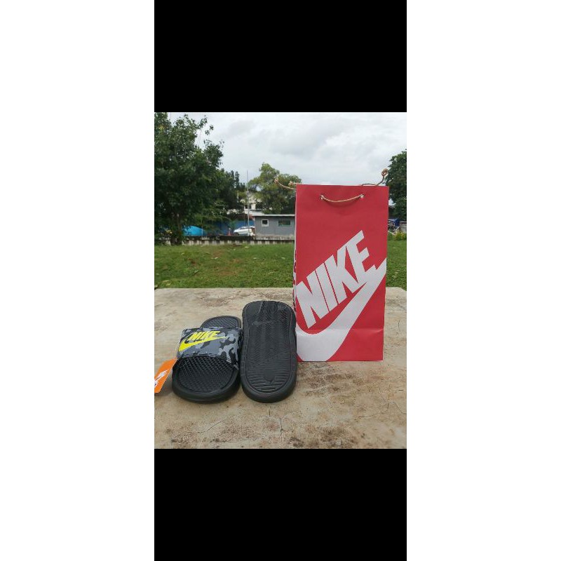 

nike camo ijo stabilo