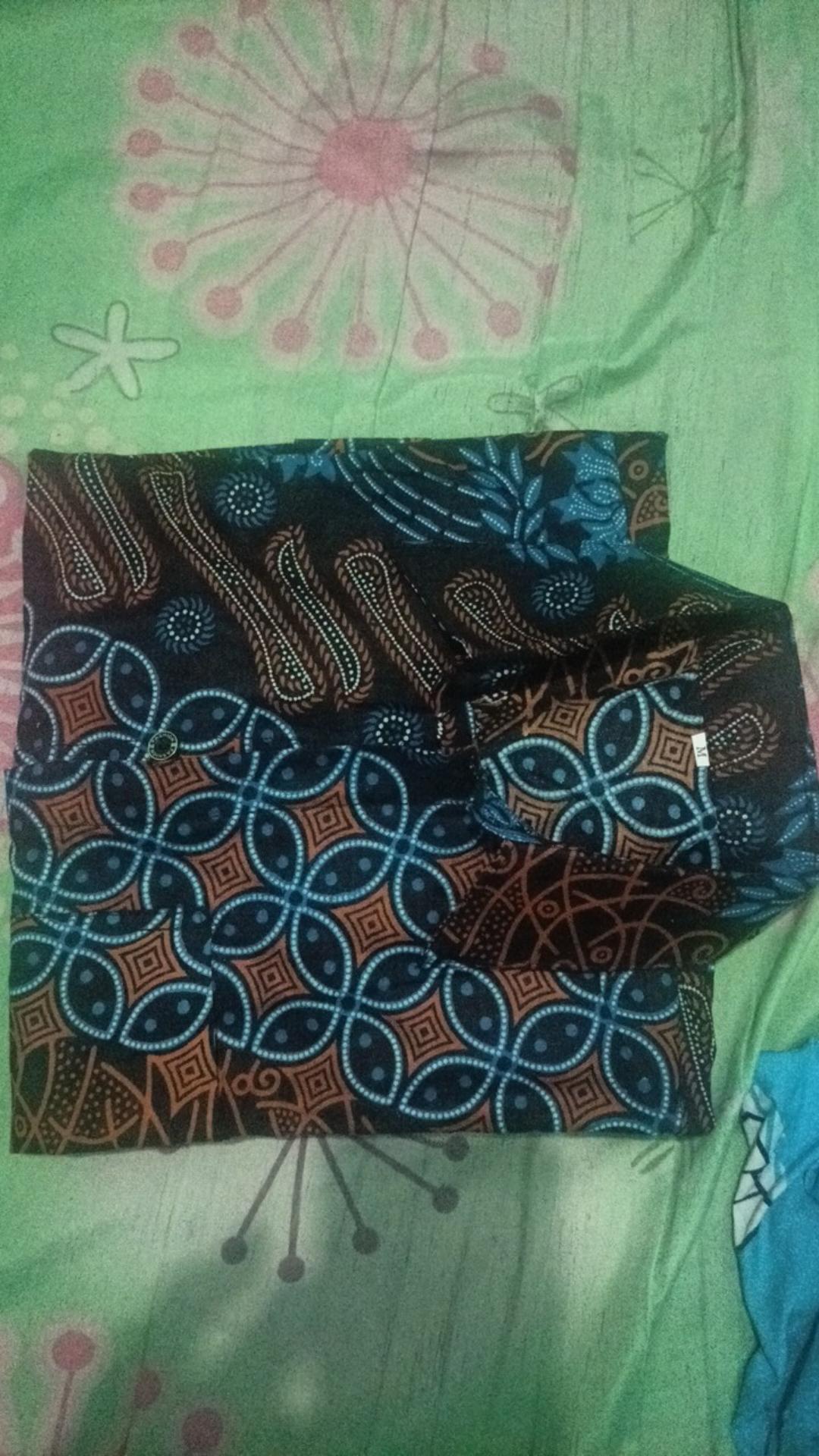 Kemeja Batik Pria Motif Seno Biru