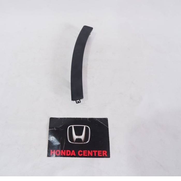 LIST GARNIS SPOILER BUMPER GARNISH BUMPER DEPAN CRV GEN3 2007 2008 2009 2010 2011 2012
