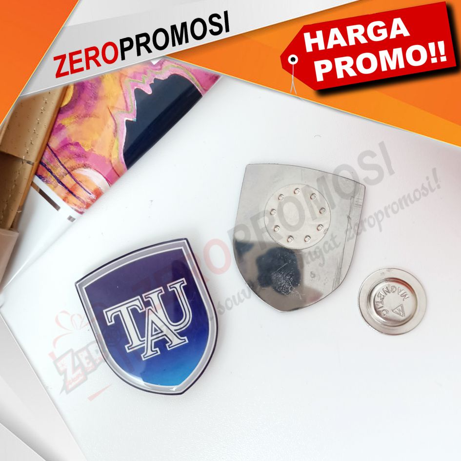 Custom Pin Papan Nama Segitiga Magnet Berkualitas