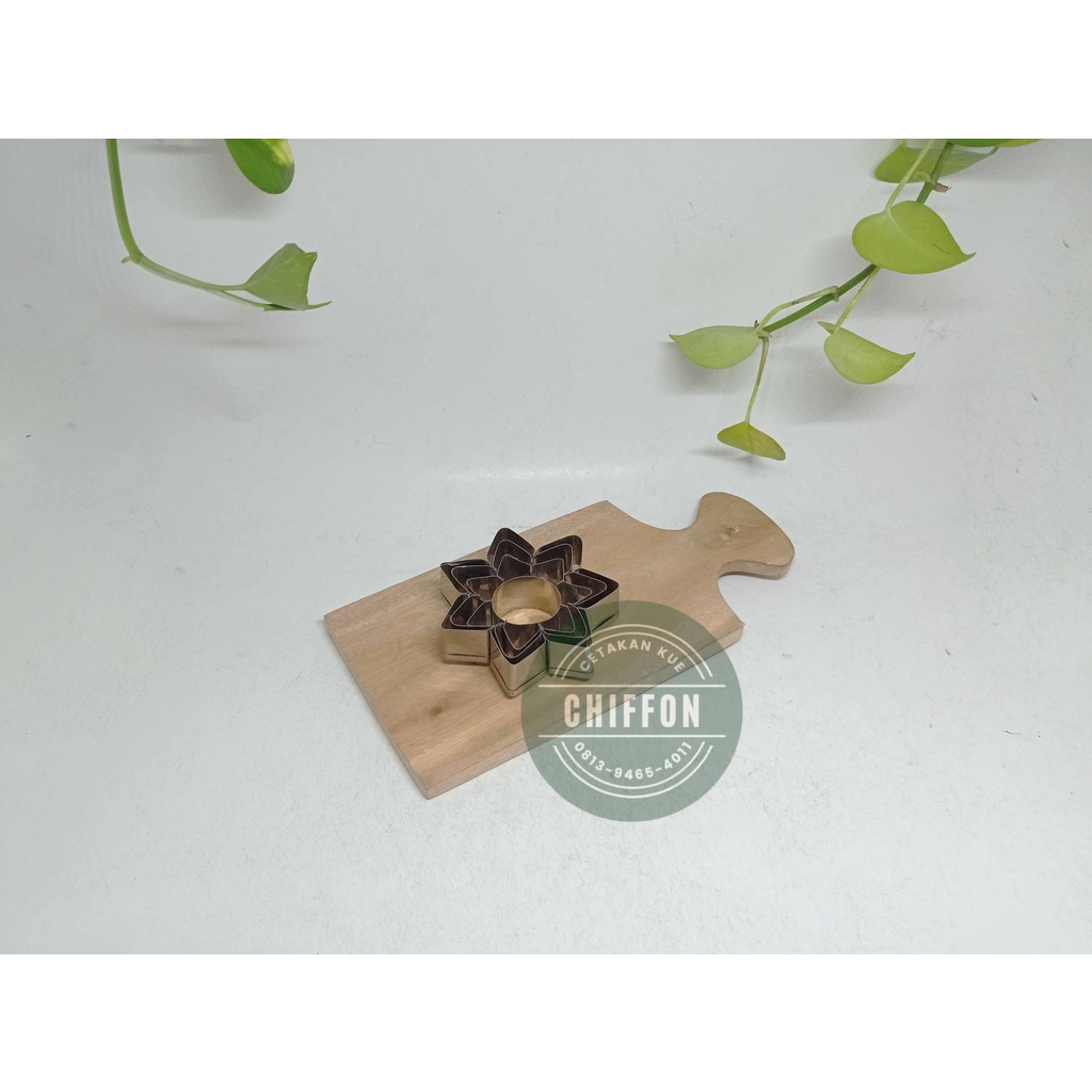 cetakan kue pastel bintang / teratai stainless