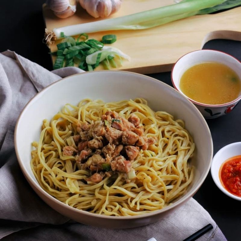 

MIE AYAM RUMAHAN