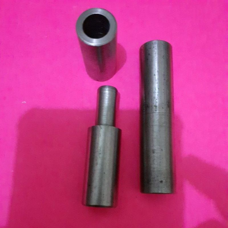 Engsel Bubut 5/8 besi