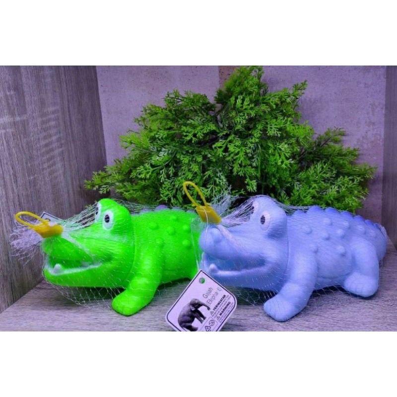 Mainan buaya karet pencet bunyi