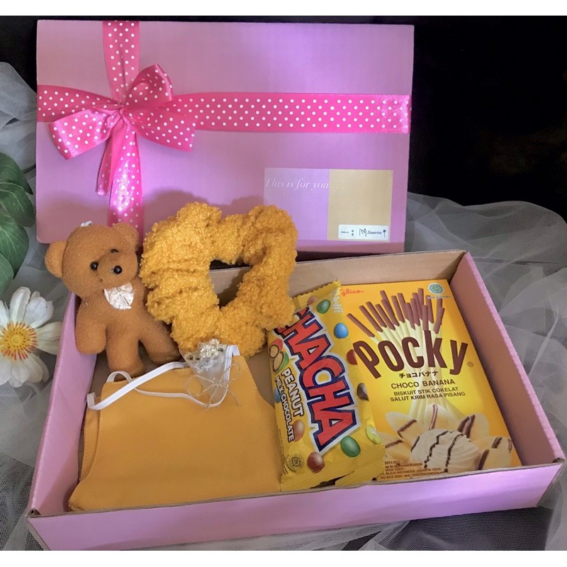 

kado/hadiah/gift box , box birthday , box wisuda , hampers , valentine
