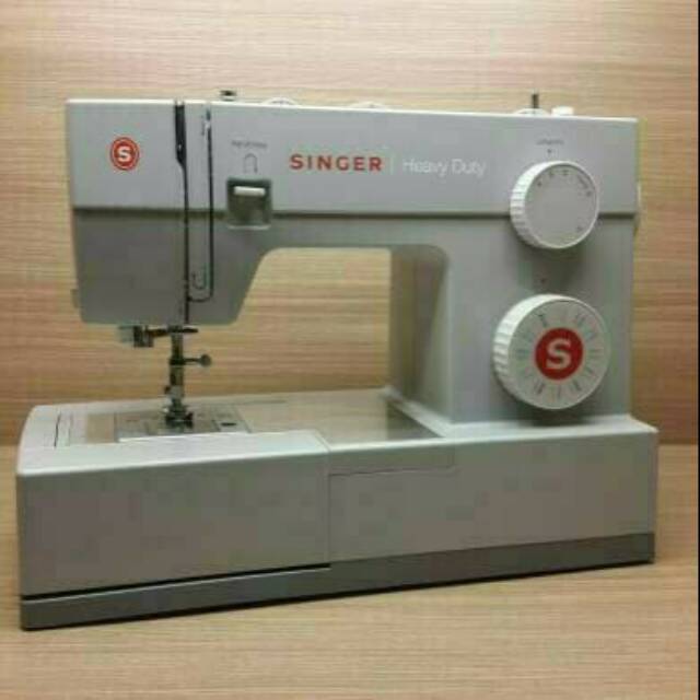 Mesin jahit singer 4423 heavy duty