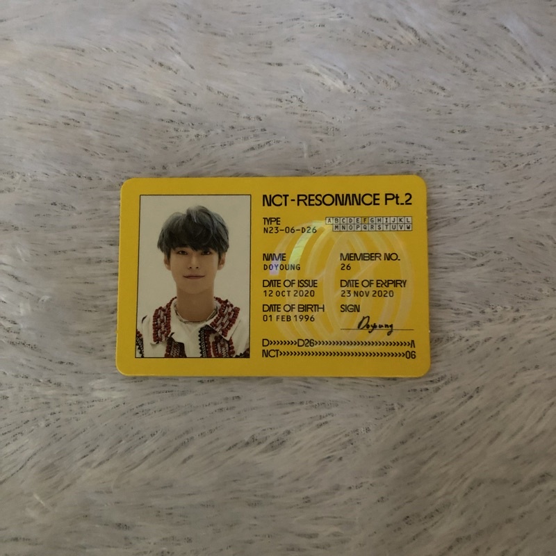 jual-official-photocard-pc-id-card-nct-resonance-departure-ver-doyoung