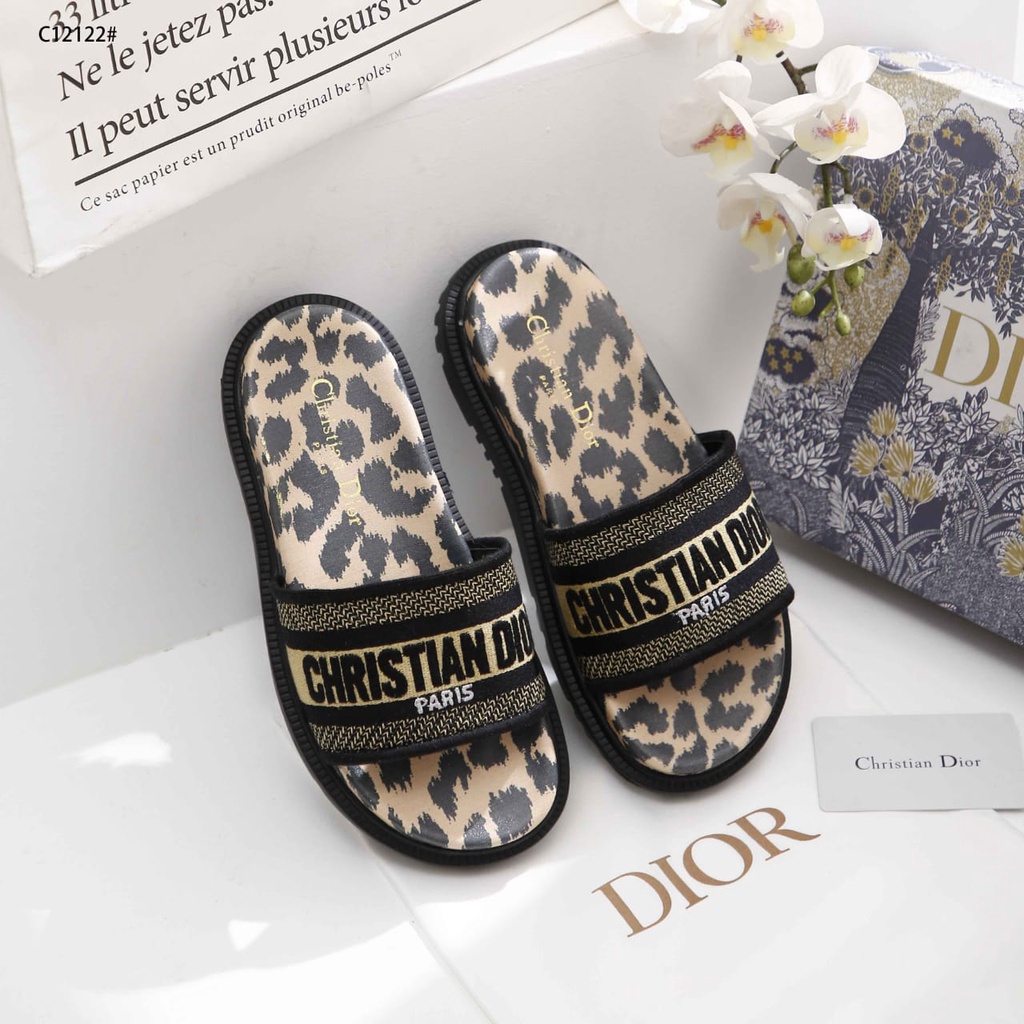 CD Dway Slides Embroidered Sandal C12122