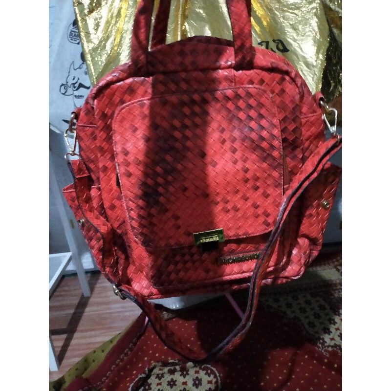 TAS IMPORT ANYAMAN MERAH