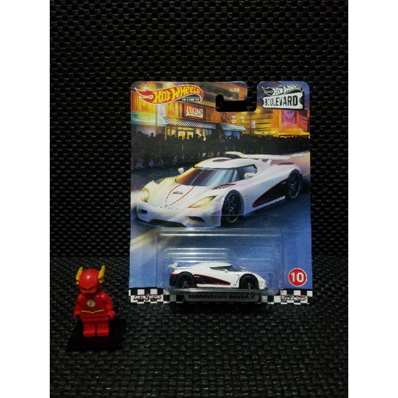 Hot wheels Koenigsegg Agera R Putih Boulevard
