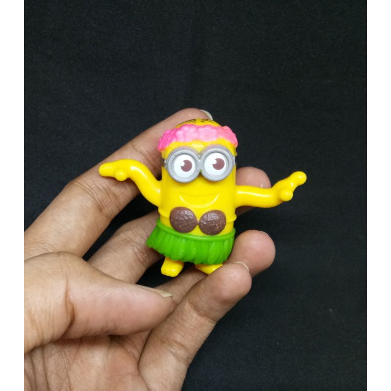 Mainan Happy Meal McD McDonald McDonald's Karakter Minions | Minion The Rise of Gru Bola Figure Gold