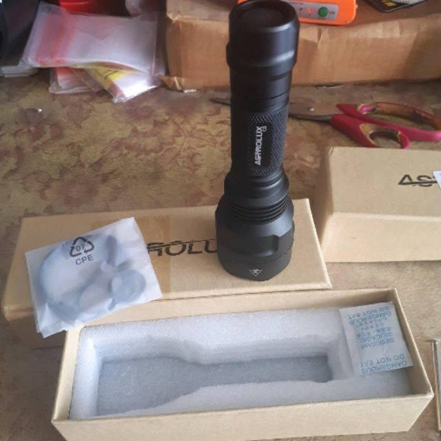 astrolux c8 xpl-hi 1300lm original  bsa COD atau bayar di tmpat