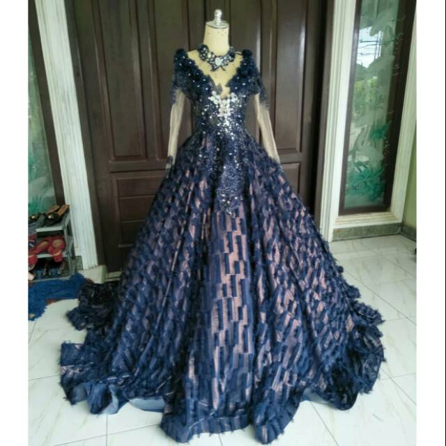 Gown Kebaya Navy Gradasi Payet Jepang Ekor Panjang