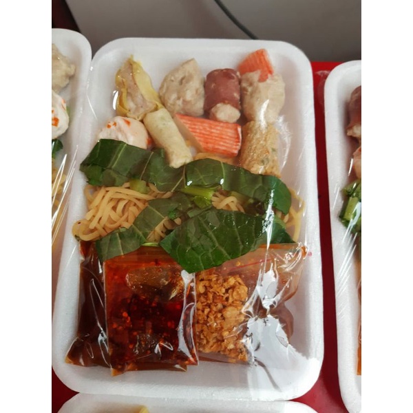 

Lezat Baso Suki Tomyam Bandung