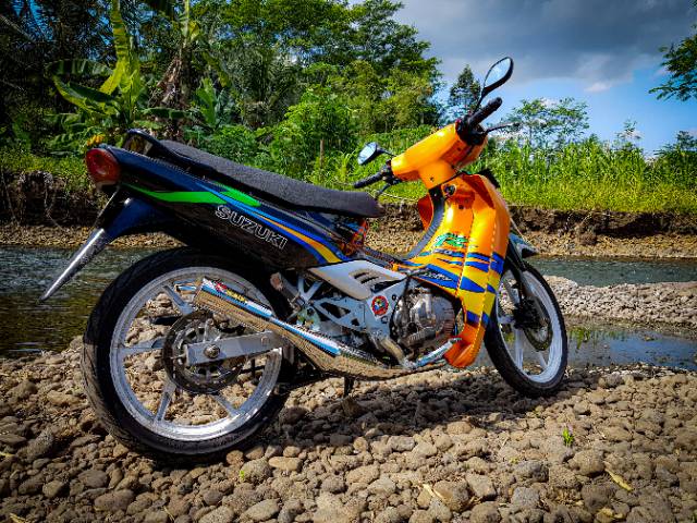 Knalpot satria 2tak 135 cc  satria hiu 135 cc Standart Racing