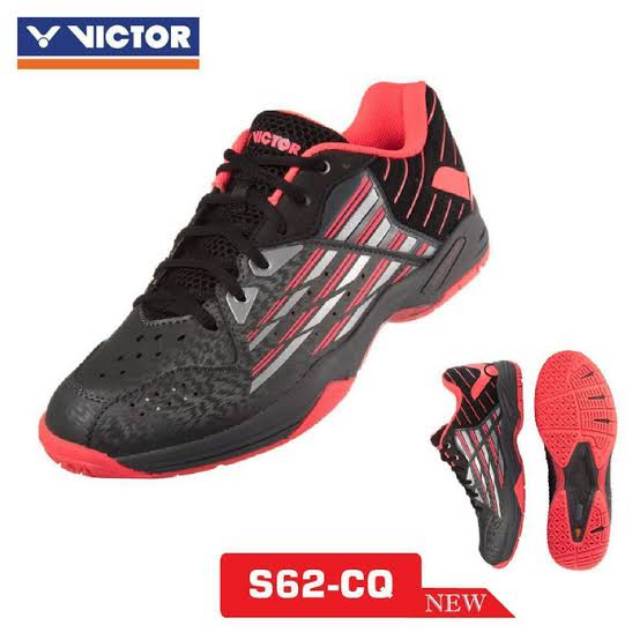 Sepatu Victor S62