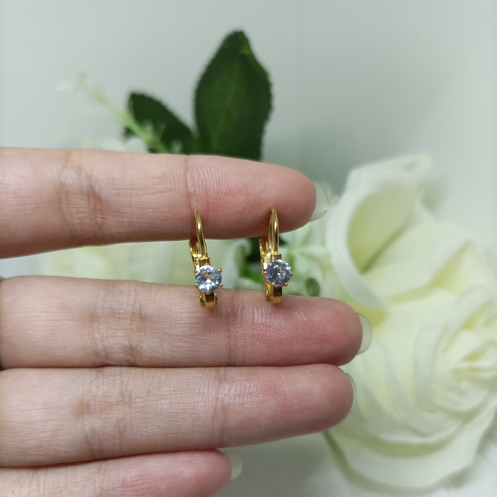 1 Pasang Anting Titanium Wanita 24K Anting Hoop Zirkon Mini berlapis Emas Ear Studs