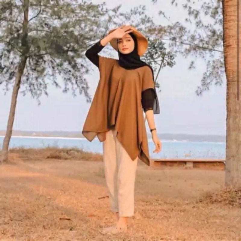 Kyla Top Blouse Wanita Bahan Wolfis/ Kyla Outer Blouse
