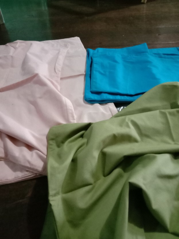 Sarung Bantal Polos Bahan Katun Adem 1 Pcs - Varian Warna