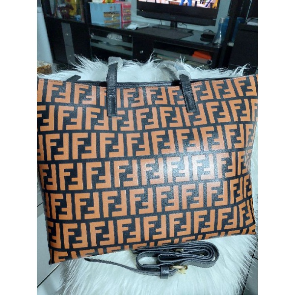 Tas  Fashion Wanita Fendii