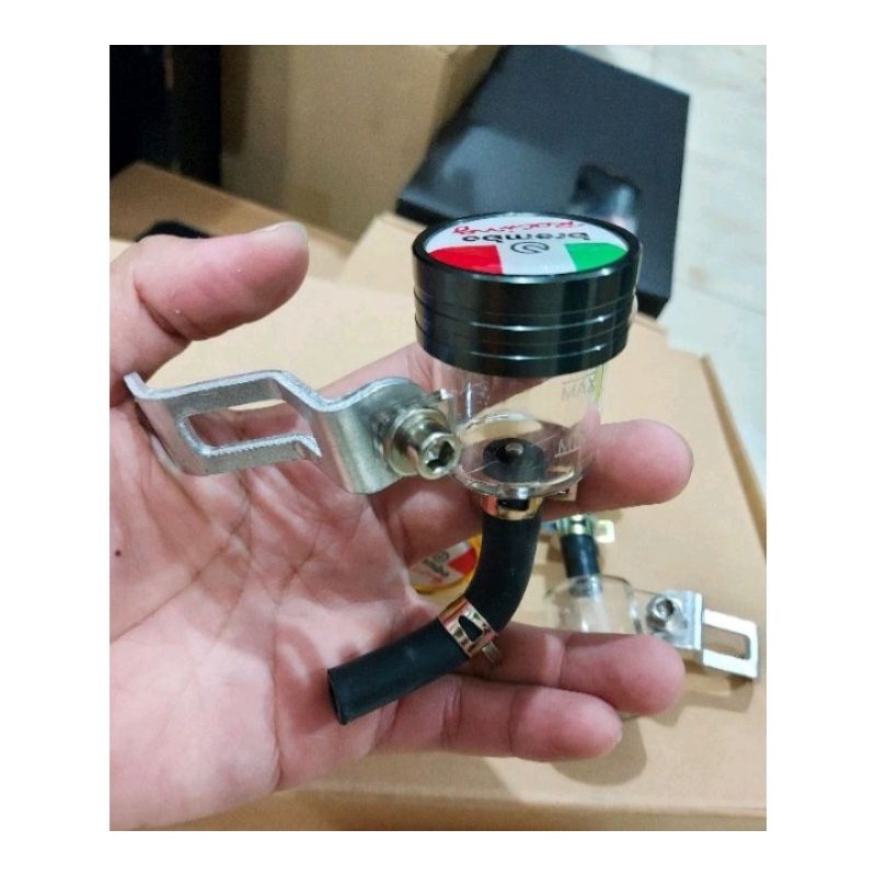 tabung minyak rem universal all motor ud sepaket breket n selang semua master rem bsa pakai universal