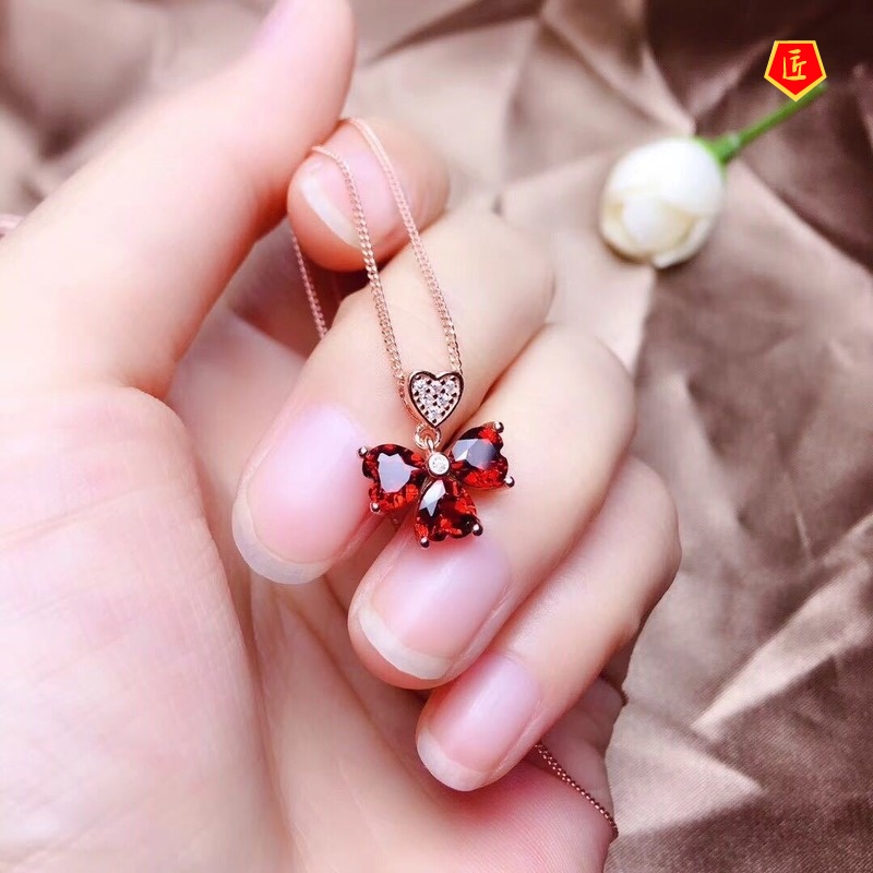 [Ready Stock]Four-Leaf Clover Necklace Heart-Shaped Ruby Ring Earings Set