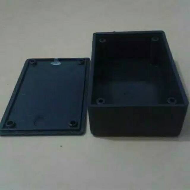 BOX HITAM / BOX PLASTIK X1