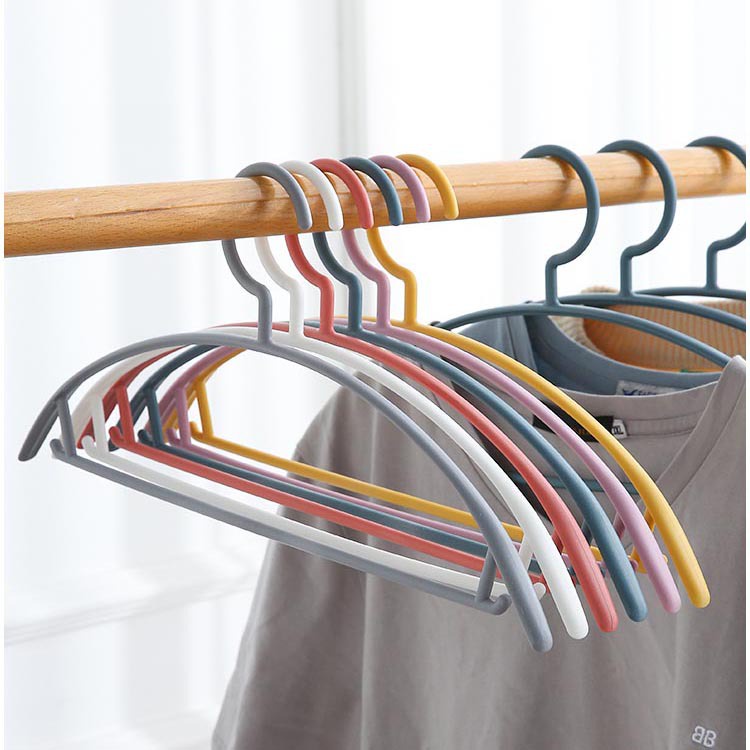 [Isi 5 pcs] Gantungan Baju Plastik Warna / Hanger Baju Estetik