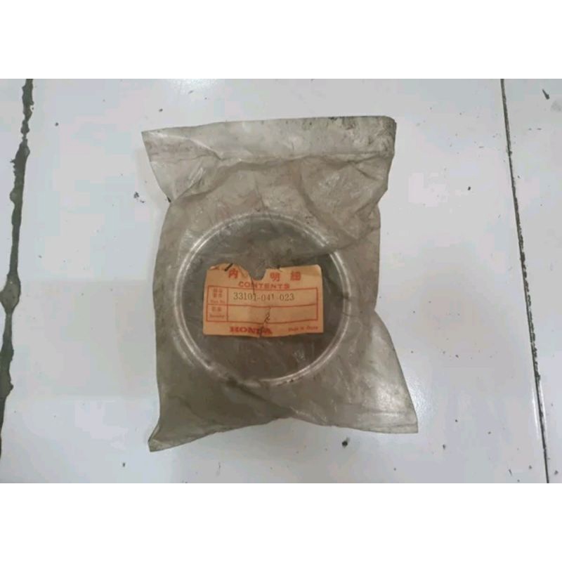 Ring lis pinggiran reflektor lampu depan Honda C70 asli original stok lama
