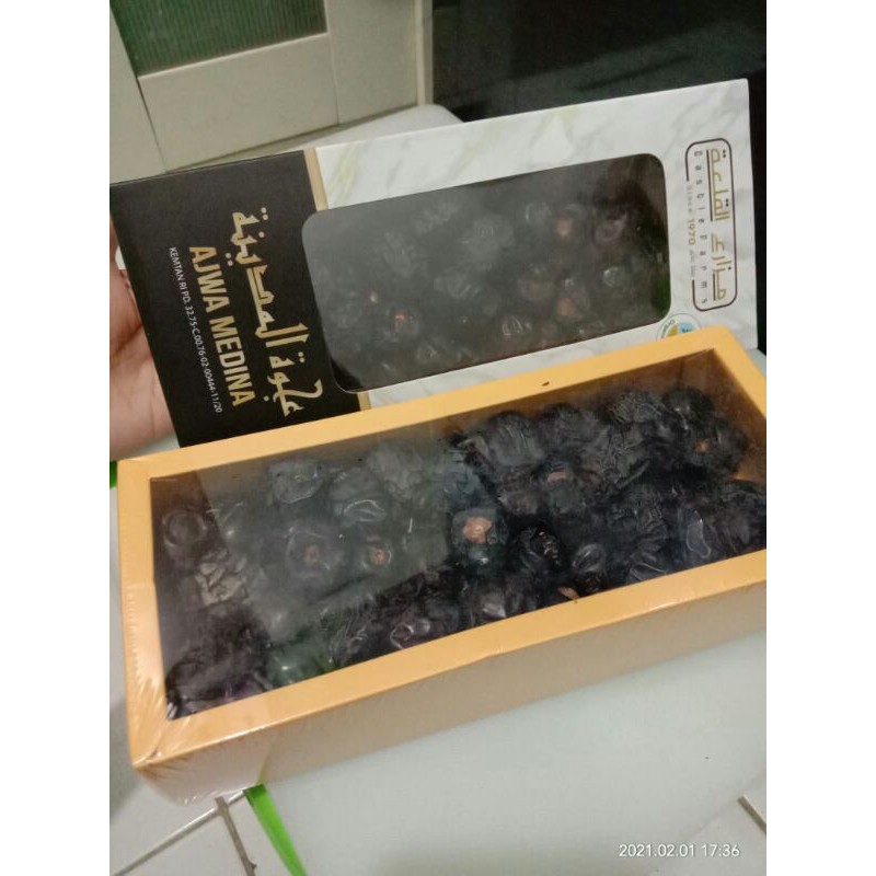 

Kurma ajwa castle farm 500gr