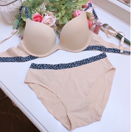 Bra Set (K-BS77) Bra + Panty motif les macan